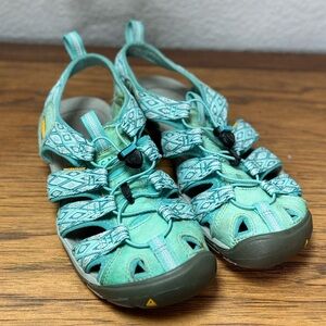 Keen Clearwater CNX Outdoor Hiking Shoes Size 9.5